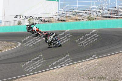 media/Apr-20-2025-AHRMA (Sun) [[393a79c373]]/Race/group 10 early race/Turn 4b/